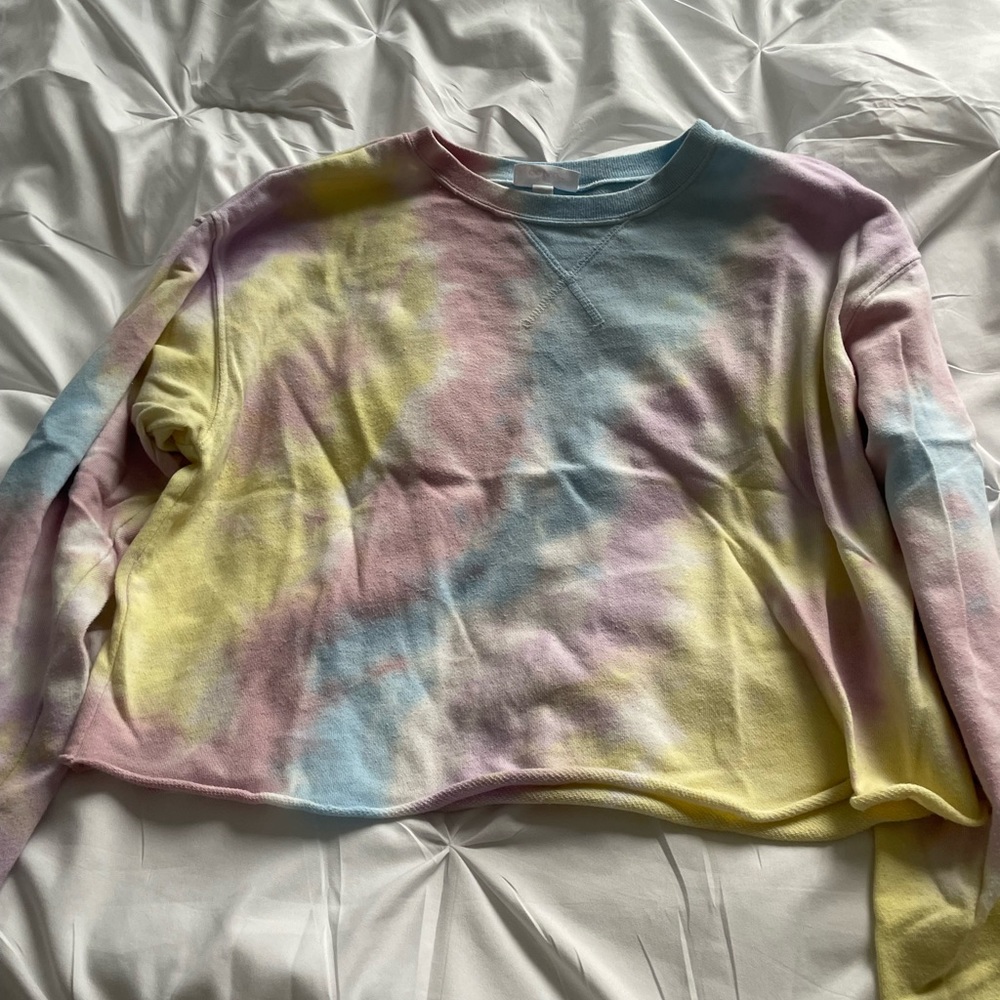 Women’s pastel tie dye sweatshirt crop
